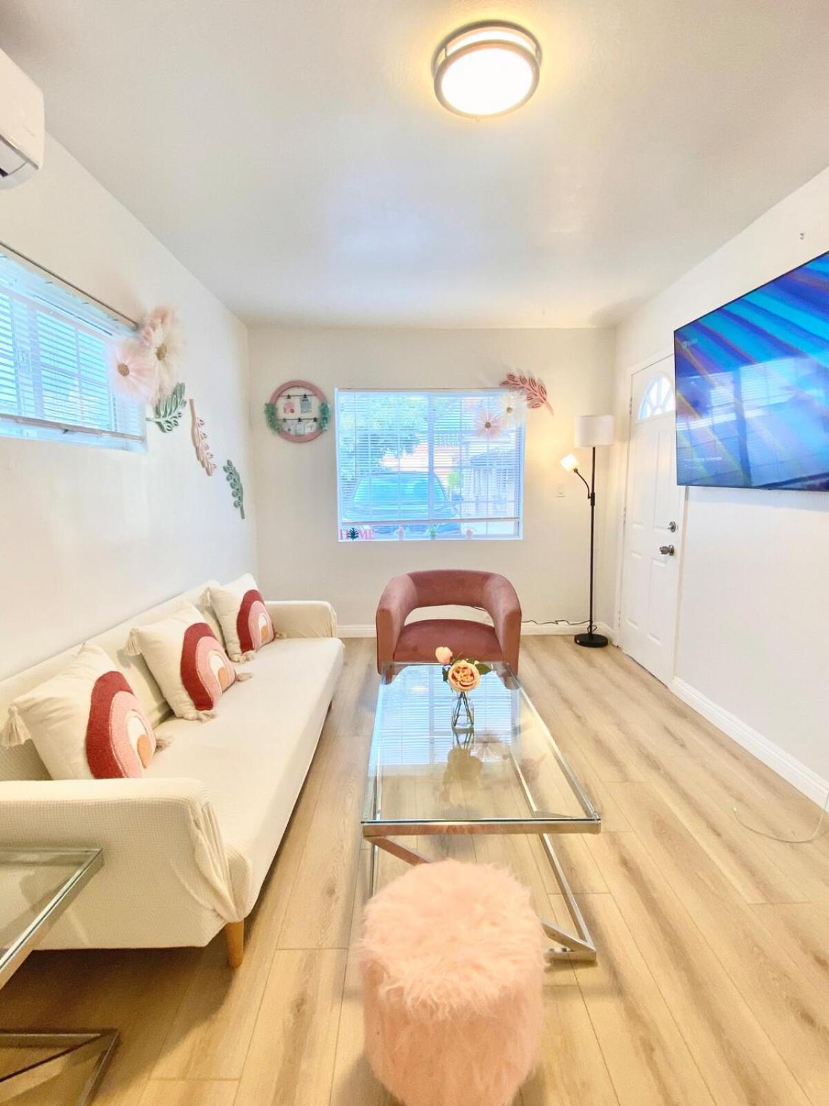 로즈메드 1Br Pink Cozy House Near Dtla 아파트 외부 사진